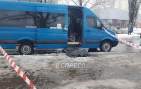 В Києві військовий зарізав киянина у черзі на маршрутку